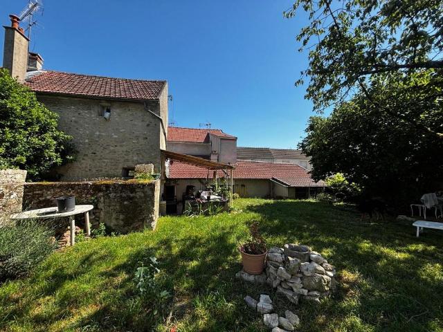 Maison vente à Mantes-la-Jolie, Issou