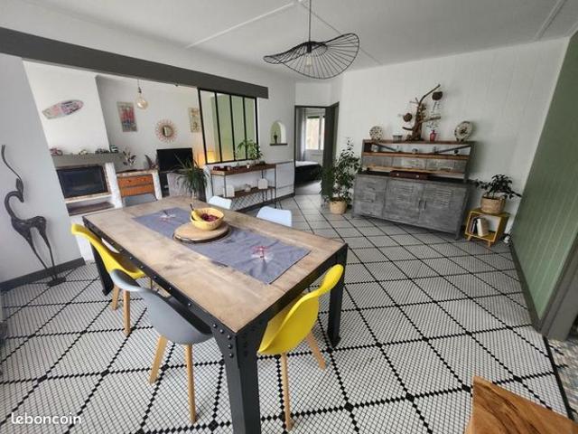 Maison vente à Lesparre-Médoc, Vensac