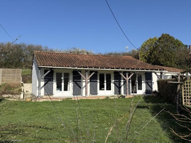 Maison vente à Montmorillon, Civray