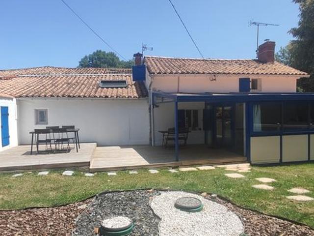 Maison vente à Parthenay, Fomperron