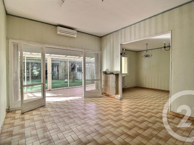Maison vente à Noès, Pessac