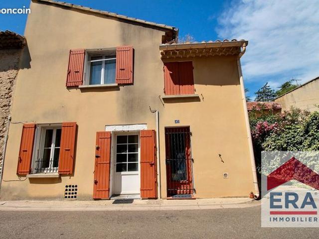 Maison vente à Carpentras, Violès
