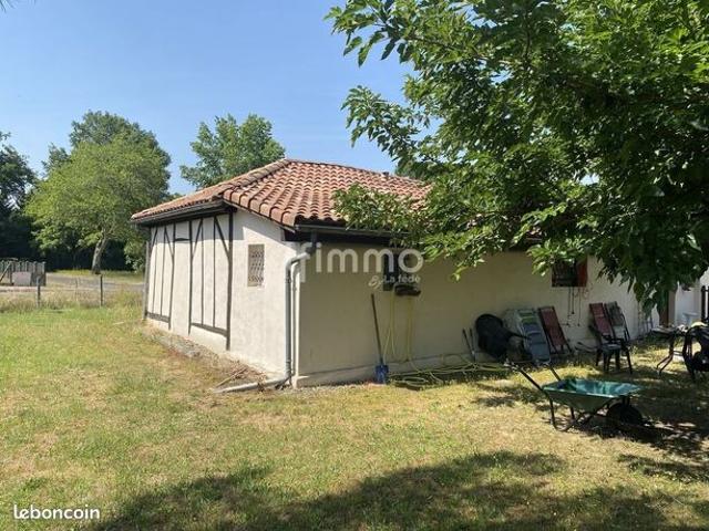 Maison vente à Mont-de-Marsan, Sabres