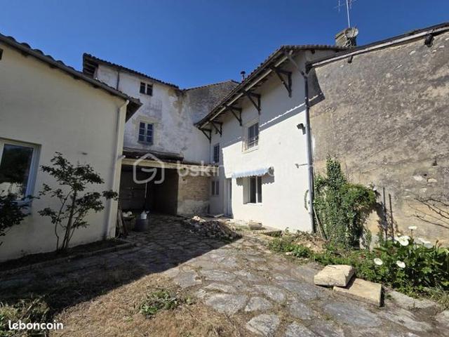 Maison vente à Montmorillon, Chaunay