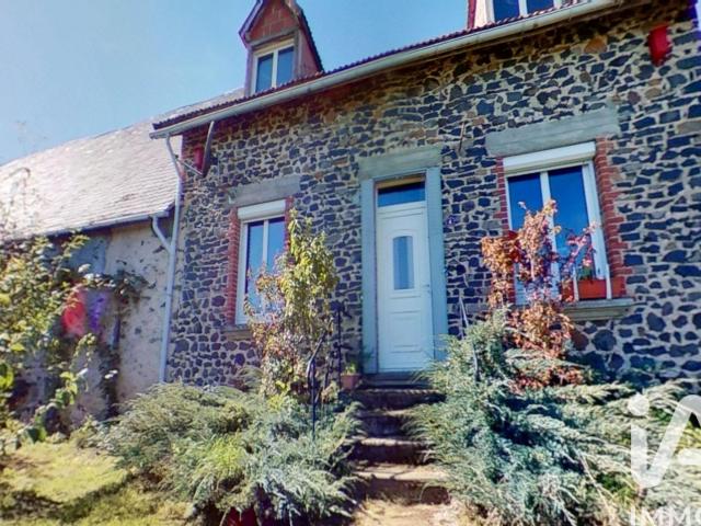 Maison vente à Mauriac, Chaussenac