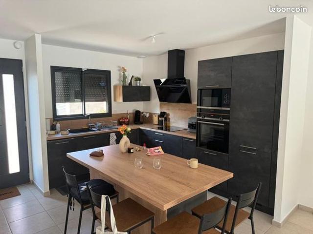 Maison vente à Nîmes, Saint-siffret