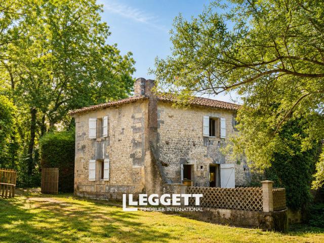 Maison vente à Cognac, Saint-palais-du-né