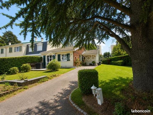 Maison vente à Rambouillet, Elancourt