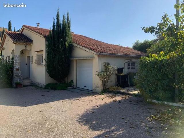 Maison vente à Arrondissement de Toulon, La Farlède