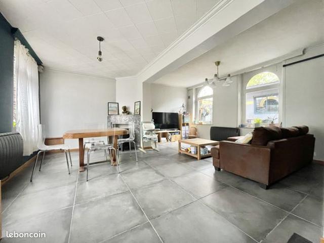 Maison vente à Lille, Halluin