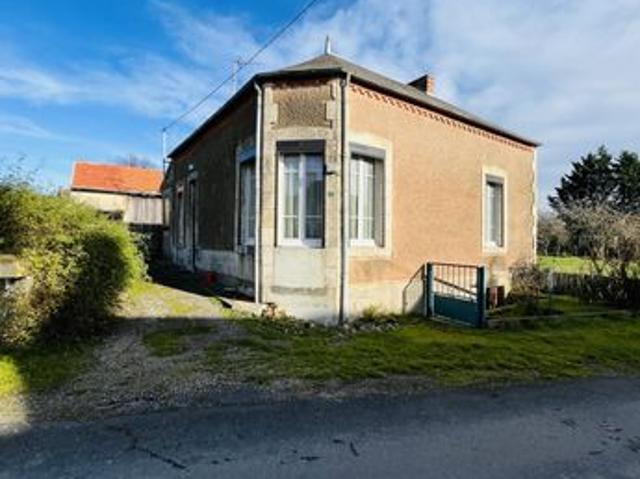 Maison vente à Montluçon, Chambérat