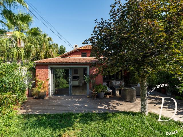 Maison vente à Arrondissement de Toulon, Toulon