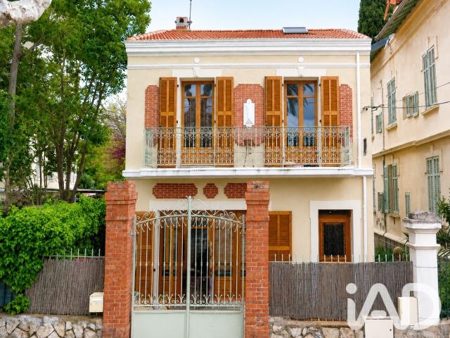 Maison vente à Arrondissement de Toulon, Hyères