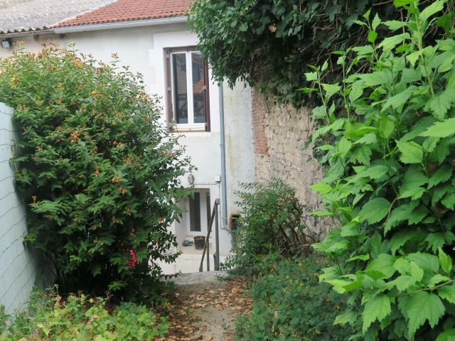 Maison vente à Montmorillon, Nouvelle-Aquitaine