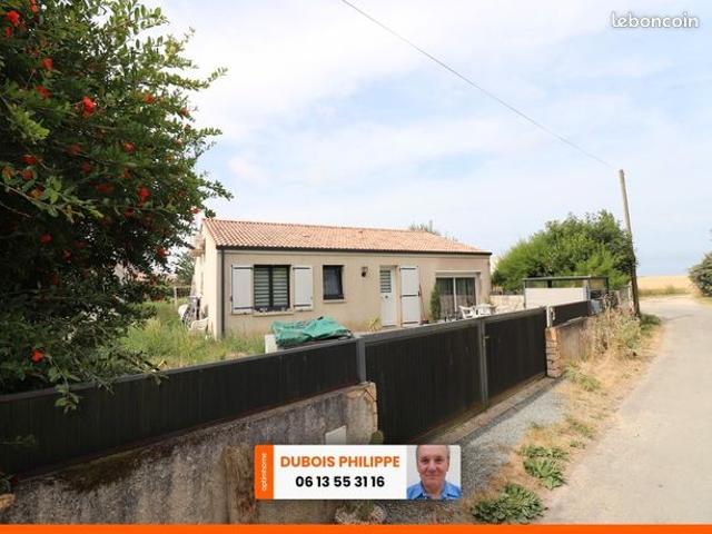 Maison vente à Saint-froult