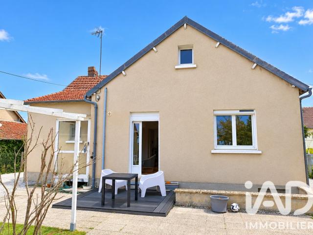 Maison vente à Bel-air, Saint-Amand-Longpré