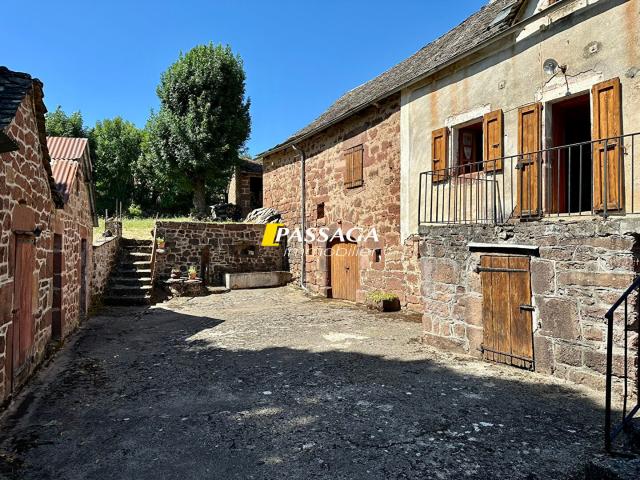 Maison vente à Mende, Banassac