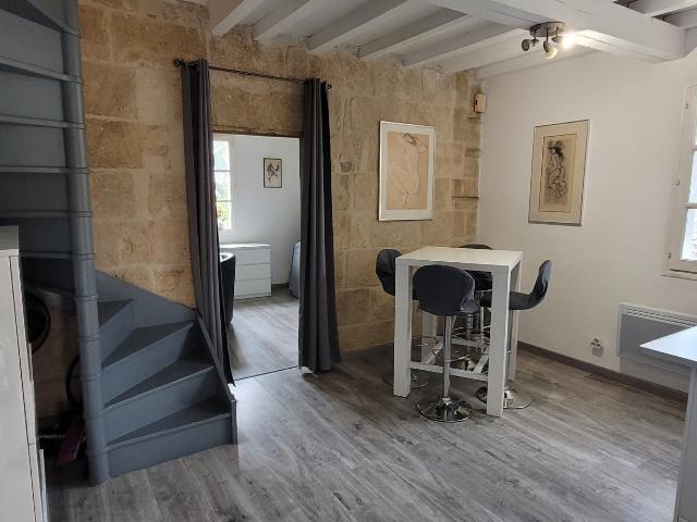 Maison vente à Nîmes, Aubais