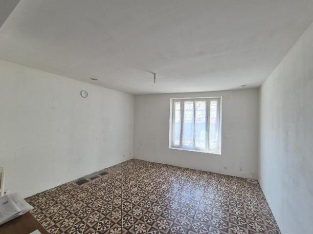 Maison vente à Évry, Maisse