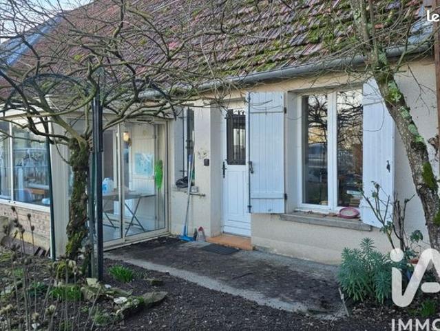 Maison vente à Bourges, Vorly
