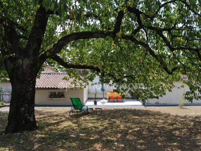 Maison vente à Angoulême, Aignes-et-puypéroux