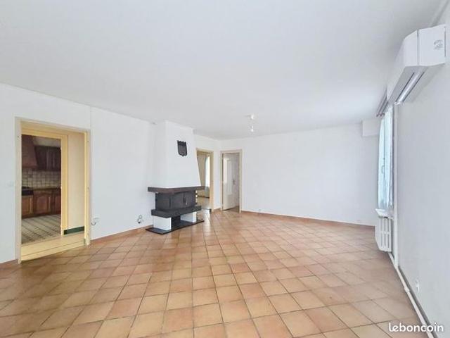Maison vente à Orléans, Ormes