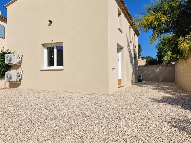 Maison location à Saint-Pantaléon, Vaucluse