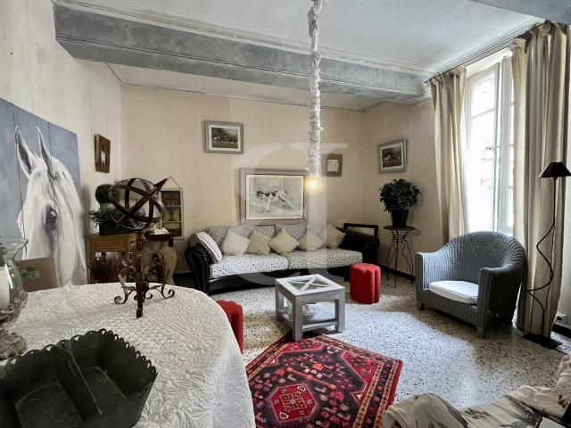 Maison vente à Arles, La Salle Les Alpes