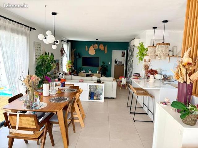 Maison vente à Saintes, Semussac