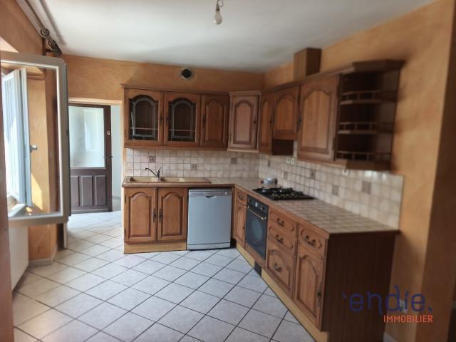Maison vente à Montluçon, Auvergne-Rhône-Alpes