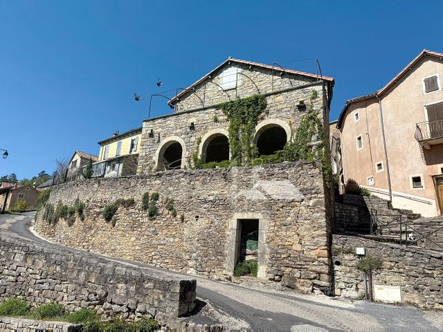 Maison vente à Millau, Mostuéjouls