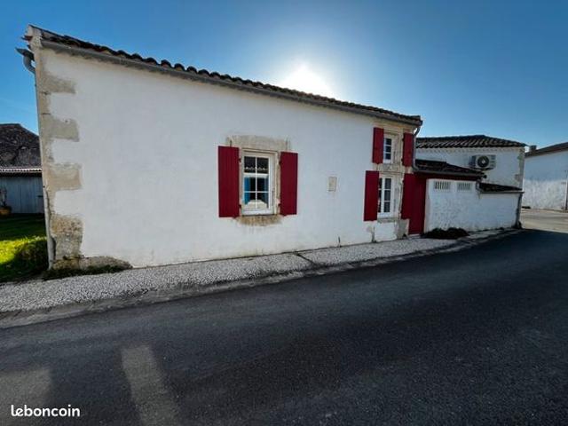 Maison vente à Angoulême, Saint-sornin
