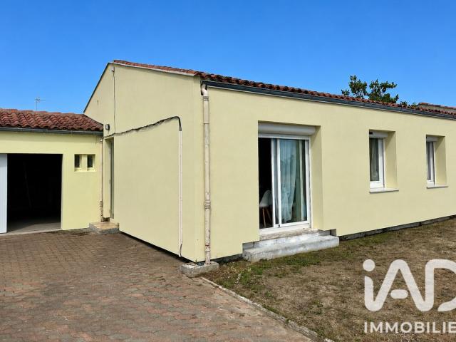 Maison vente à Saint-Jean-d'Angély, Saint-savinien
