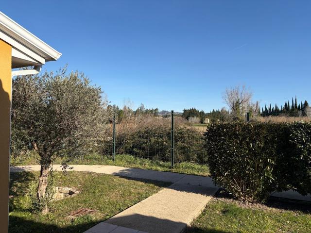 Maison location à Arles, Paradou