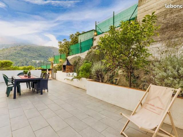 Maison vente à Nice, Drap