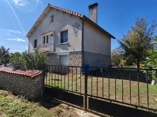 Maison vente à Epanvilliers, Blanzay