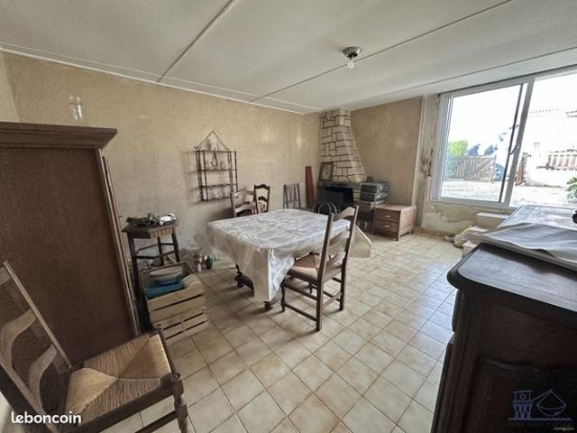 Maison vente à Saintes, Mortagne-sur-gironde