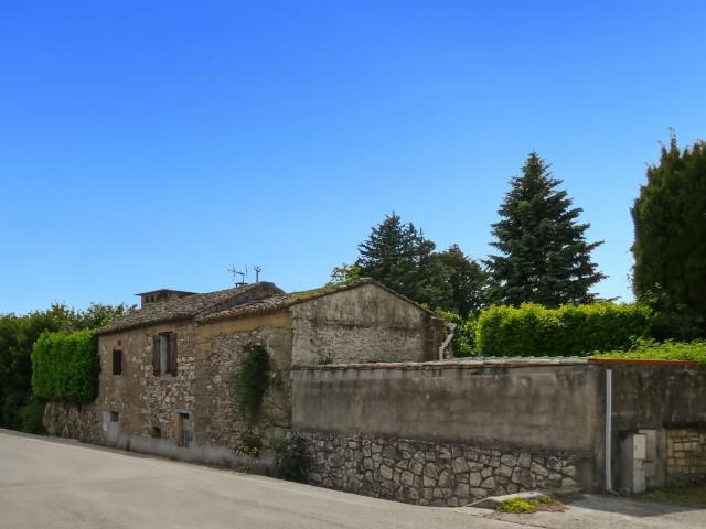 Maison vente à Nîmes, Uzès