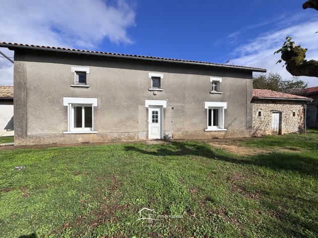 Maison location à Pouzeau, Saint-Sauvant