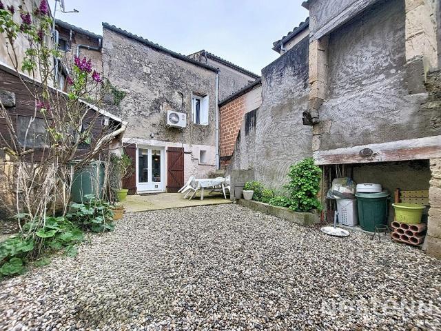 Maison vente à Nérac, Mézin