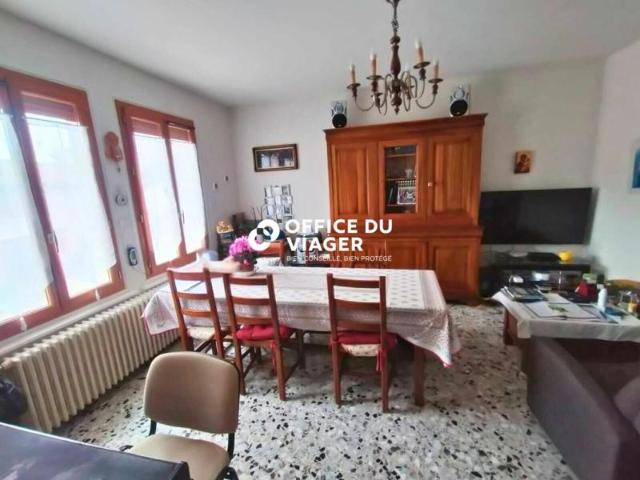 Maison vente à Roanne, Pommiers