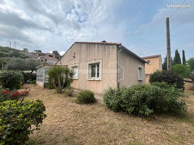 Maison vente à Nîmes, Comps