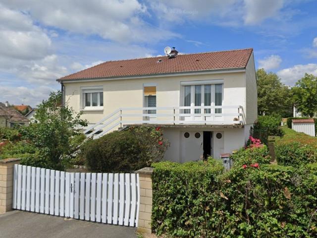 Maison vente à Saint-Amand-Montrond, Cher
