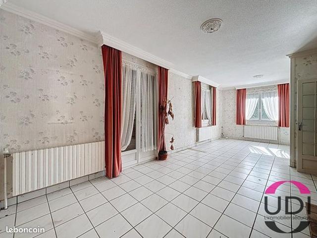 Maison vente à Montluçon, Néris-les-bains
