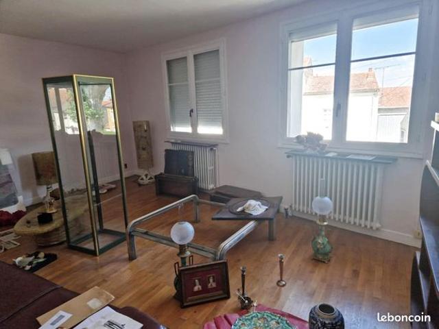 Maison vente à Vichy, Gannat