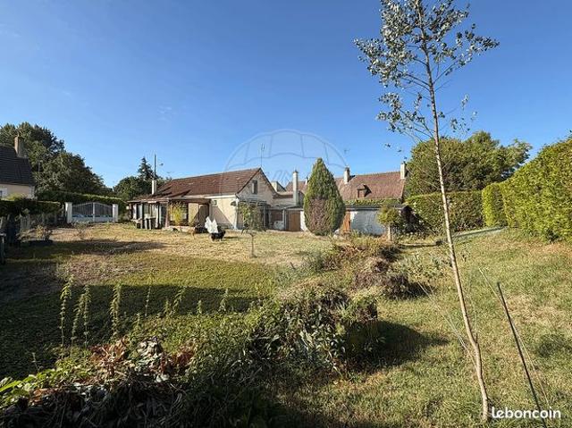 Maison vente à Saint-Amand-Montrond, Jouet-sur-l'aubois