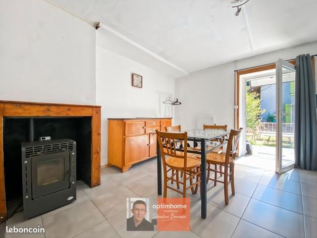 Maison vente à Lons-le-Saunier, Bourgogne-Franche-Comté