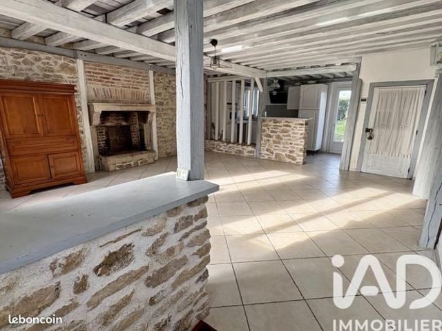 Maison vente à Saint-Amand-Montrond, Epineuil-le-fleuriel