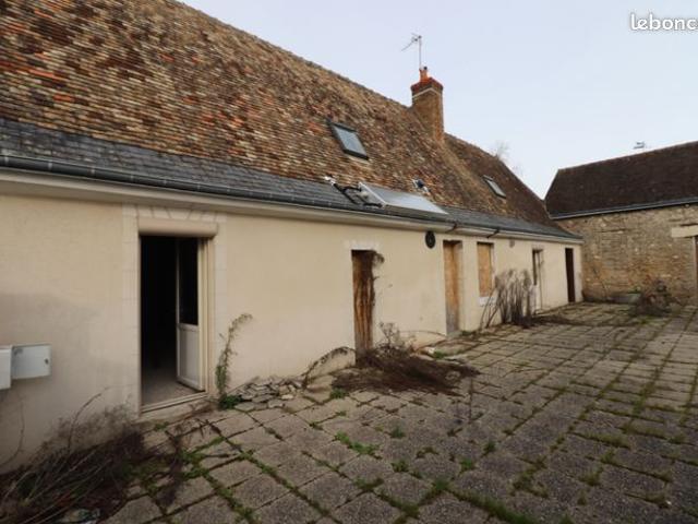 Maison vente à Chinon, Savigné-sur-lathan