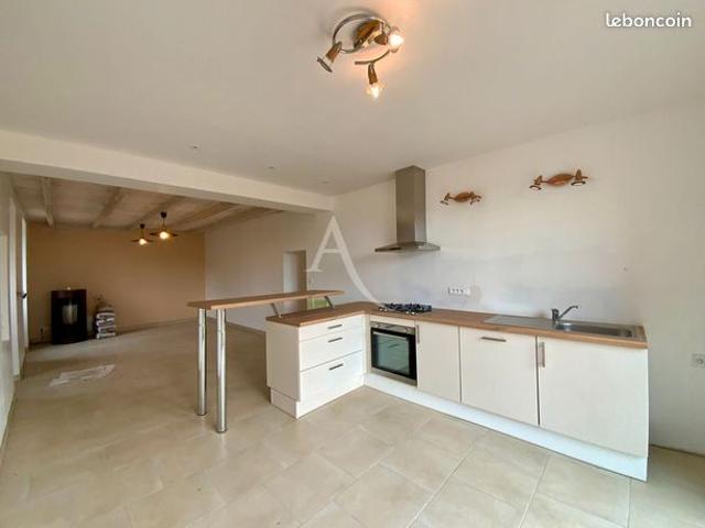 Maison vente à Nieul-le-Virouil, Charente-Maritime